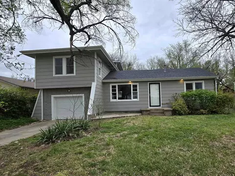 1408 Helen St, Augusta, KS 67010