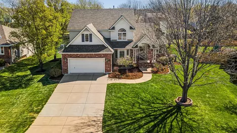 232 Bent Tree Ct, Andover, KS 67002