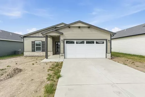 3580 E Hollandale St, Derby, KS 67037