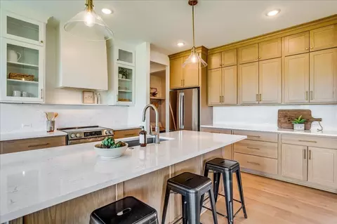 Kitchen - 9646 W Cedar Ln, Maize, KS 67101 photo 3 of 7