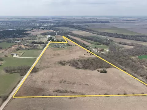 1555 2150 Ave, Enterprise, KS 67441