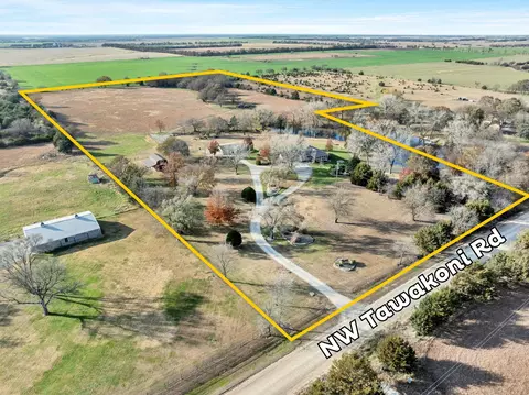 1249 NW Tawakoni Rd, Benton, KS 67017