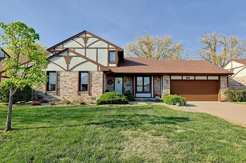 641 N Woodlawn Blvd 64, Wichita, KS 67208