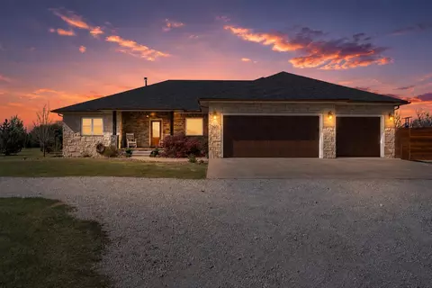 2601 S Brookmeadow Dr, Garden Plain, KS 67050