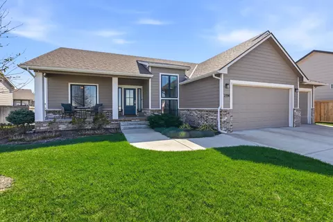 2714 N Bracken St, Wichita, KS 67226