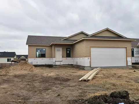 5037 N Toben Dr, Bel Aire, KS 67226