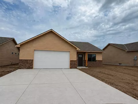 5085 N Toben Dr, Bel Aire, KS 67226