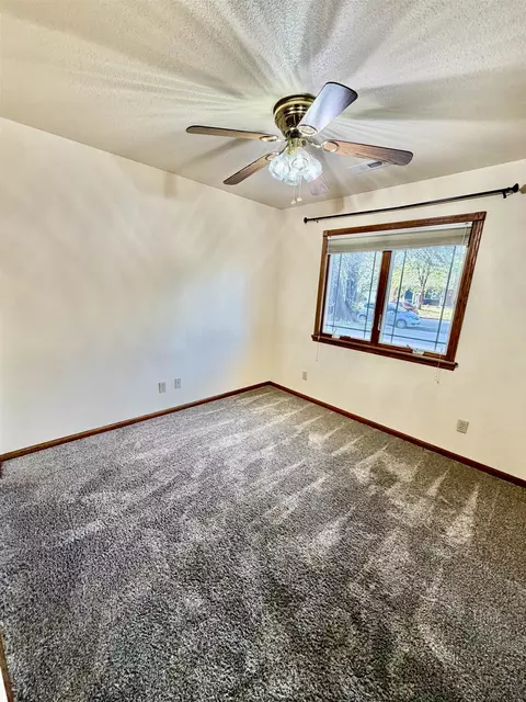 Bedroom - 207 Miller Ave, Mulvane, KS 67110 photo 3 of 6