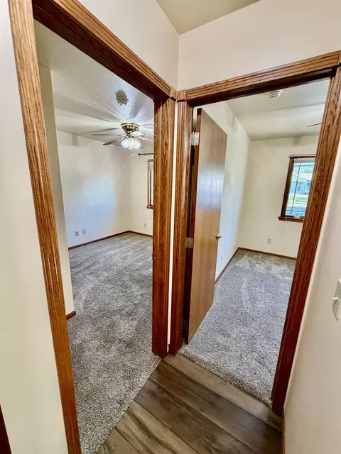 Entry Way - 207 Miller Ave, Mulvane, KS 67110 photo 3 of 3