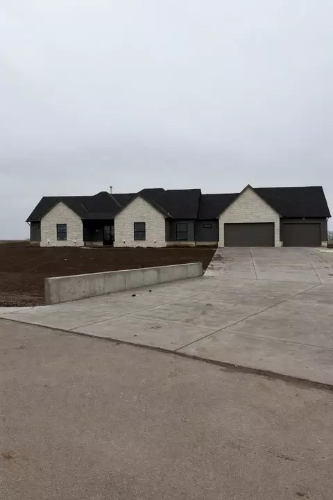 24411 W Stone Bottom St, Goddard, KS 67052