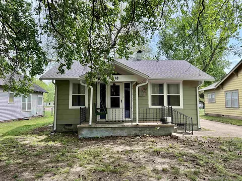 1118 N B, Arkansas City, KS 67005