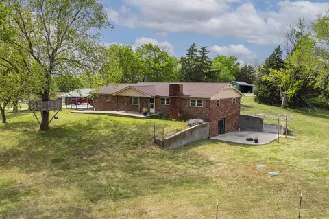 29750 93rd Ln, Arkansas City, KS 67005