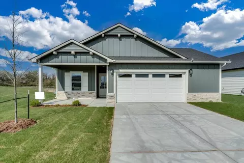 1799 W Redbud Ln, Goddard, KS 67052