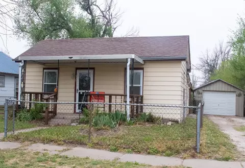 525 N Grandview St, Hutchinson, KS 67501