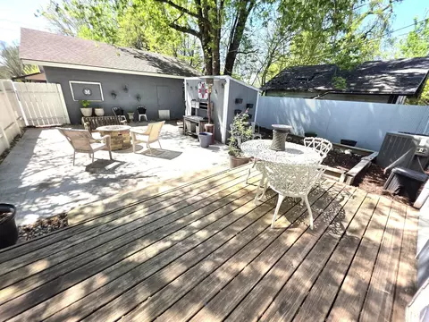 Exterior - 821 E 14th, Winfield, KS 67156 photo 5 of 9