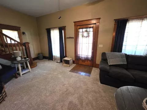 Entry Way - 821 E 14th, Winfield, KS 67156 photo 1 of 4