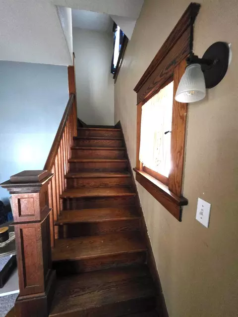 Entry Way - 821 E 14th, Winfield, KS 67156 photo 3 of 4