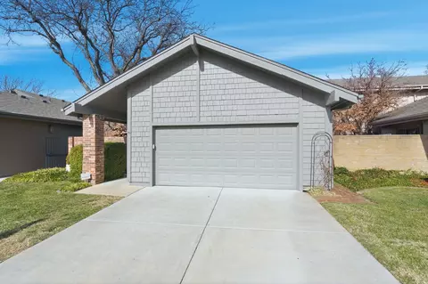 7700 E 13th St N UNIT 3, Wichita, KS 67206