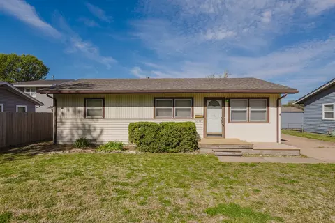 3349 S Vine St, Wichita, KS 67217