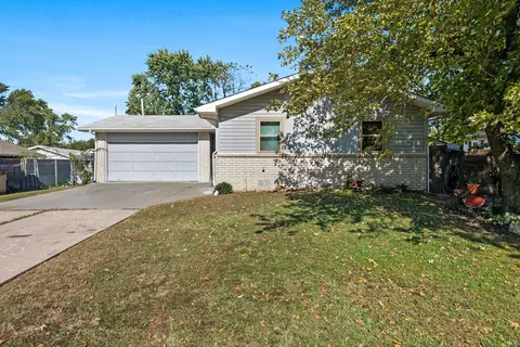 1908 Evanston St, Park City, KS 67219