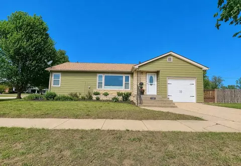 122 W Vine St, Argonia, KS 67004