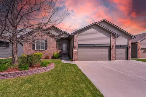 8720 W Conrey St, Wichita, KS 67205