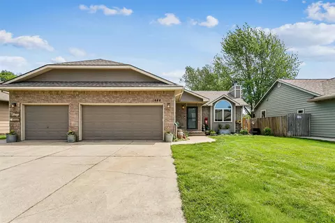 1444 N Chambers St, Wichita, KS 67212