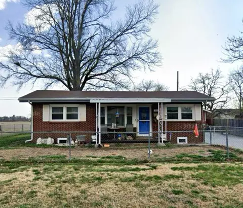1101 W 4th St, Haysville, KS 67060