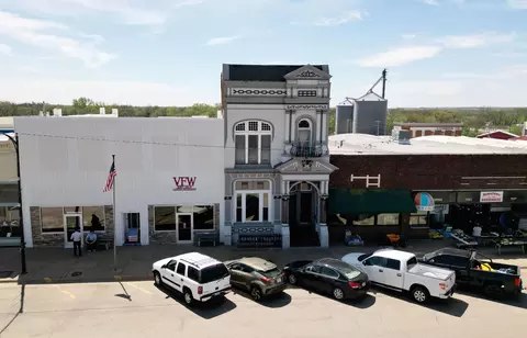 313 W Second St, Minneapolis, KS 67467