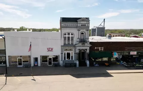313 W Second St, Minneapolis, KS 67467