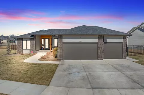 1100 Summerchase, Derby, KS 67037