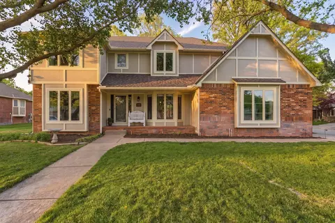12106 W Autumn Ridge Ct, Wichita, KS 67235
