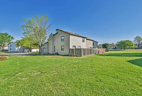 2403 Walden Dr #202, Wichita, KS 67226