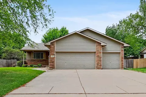 2717 N Parkridge St, Wichita, KS 67205