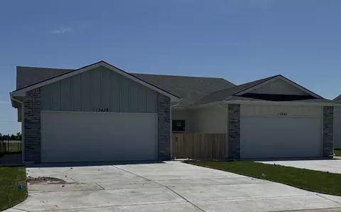 15439-15441 W Josephine St, Goddard, KS 67052