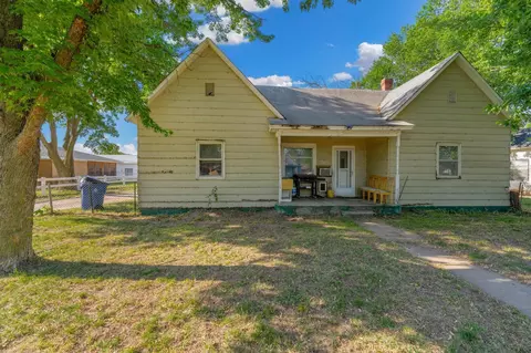 215 W C Ave, Kingman, KS 67068