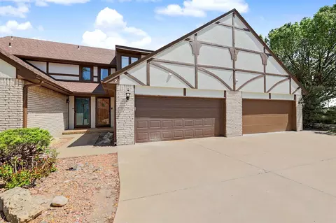 641 N Woodlawn #2, Wichita, KS 67208