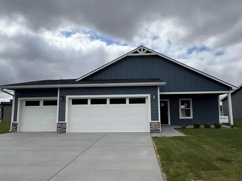 1782 W Redbud Ln, Goddard, KS 67052