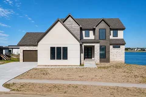 4710 N Ridge Port St, Wichita, KS 67205