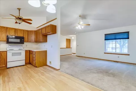 Living - 118 E Chestnut, Mulvane, KS 67110 photo 4 of 4