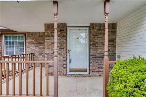 Exterior - 118 E Chestnut, Mulvane, KS 67110 photo 2 of 6