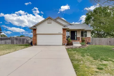 1956 E Glen Hls, Derby, KS 67037