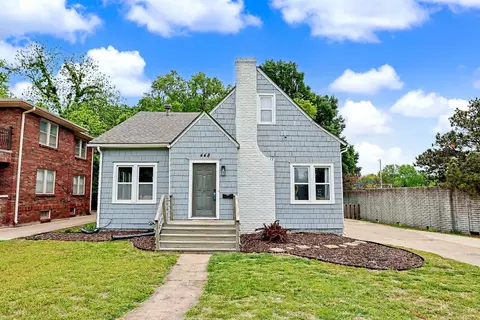 448 S Belmont St, Wichita, KS 67218