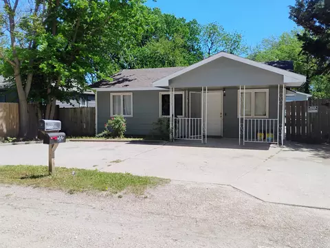 3234 N Fairview Ave, Wichita, KS 67204