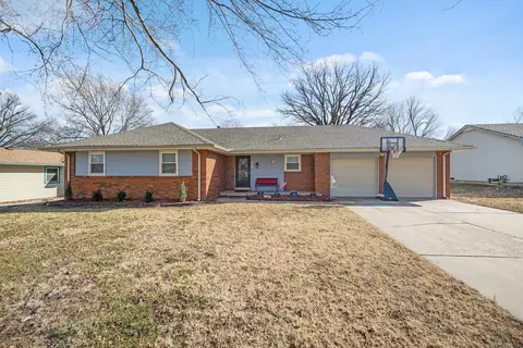 1564 N Melrose Ln, Wichita, KS 67212