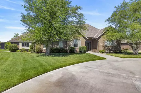 340 W Lakeside Ct, Cheney, KS 67025