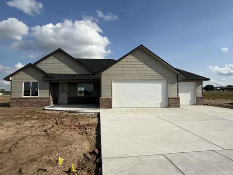 866 N Main, Goddard, KS 67052