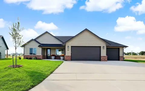 866 N Main, Goddard, KS 67052