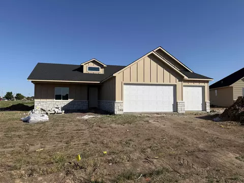 870 N Main, Goddard, KS 67052