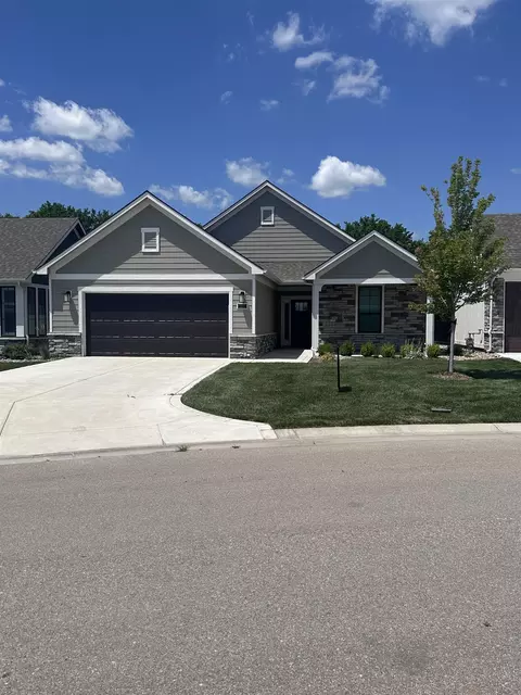 620 E Park Pl, Andover, KS 67002